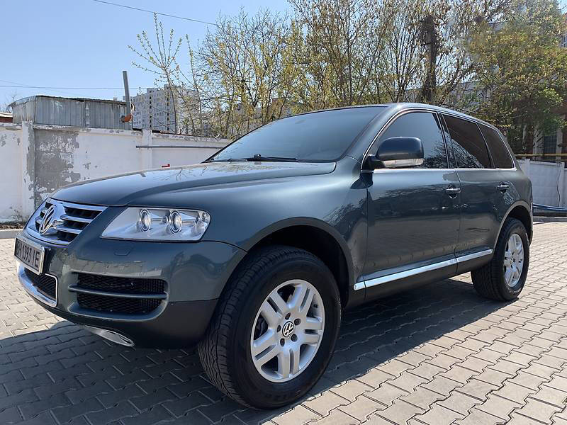 Volkswagen Touareg фото