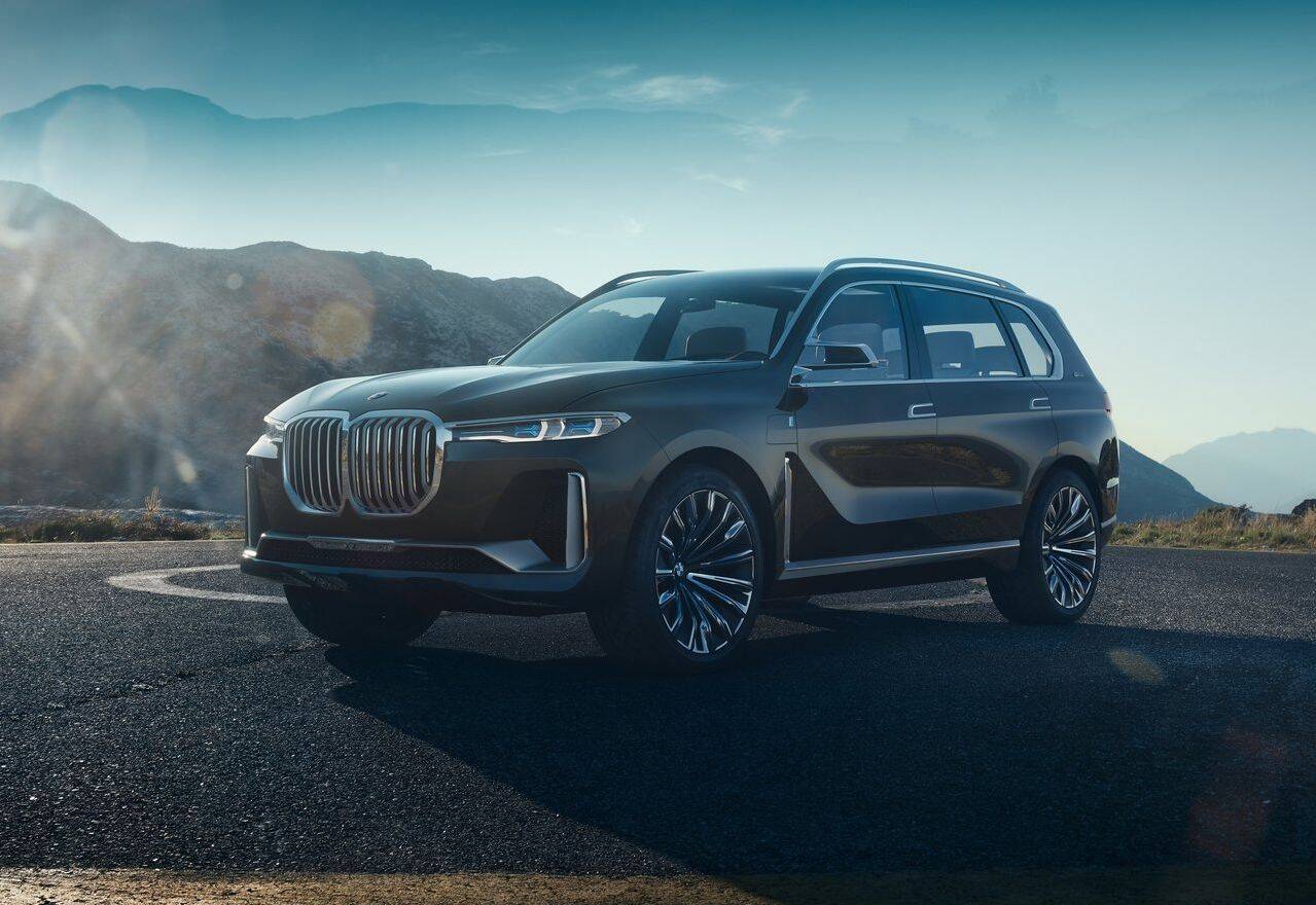 Новый кроссовер X7 от BMW на семь мест фото